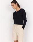 Bermuda Shorts in Leinenoptik in Creme