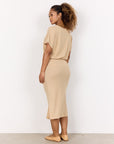 Shirt mit V-Ausschnitt in Beige