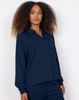 Banu Pullover mit Kragen in Navy
