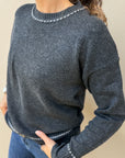 Pullover mit Kontrastnähten in Anthrazit