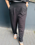 Edle Hose mit plissierter Vorderseite