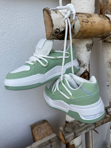 Sneaker in Mint