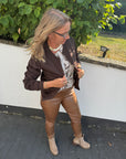 Vegane Lederhose in Camel