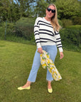 Mini Flare Jeans mit Strass-Detail T298