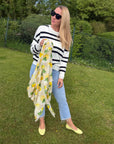 Mini Flare Jeans mit Strass-Detail T298