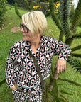 Bluse mit geometrischem Blumenprint