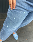 Stretch Mom Jeans mit Herzchen