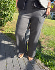 Banu Hose in Anthrazit