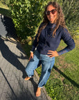 Barrel Jeans mit Nähten in Mittelblau