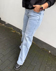 T19 Jeans middle waist weites Bein (wide leg)