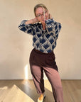 Edle Hose mit plissierter Vorderseite in Aubergine