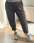 Edle Hose mit Bundfalte in Braun (8694)