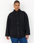 Plus Size Teddy Jacke in schwarz