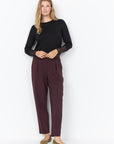 Langarmshirt mit Spitzendetails in Schwarz