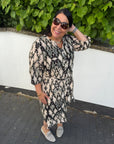 Viskose Kleid mit abstraktem Print