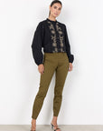 feine Hose in olive