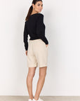 Bermuda Shorts in Leinenoptik in Creme