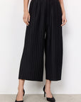 Plisseeculotte in schwarz