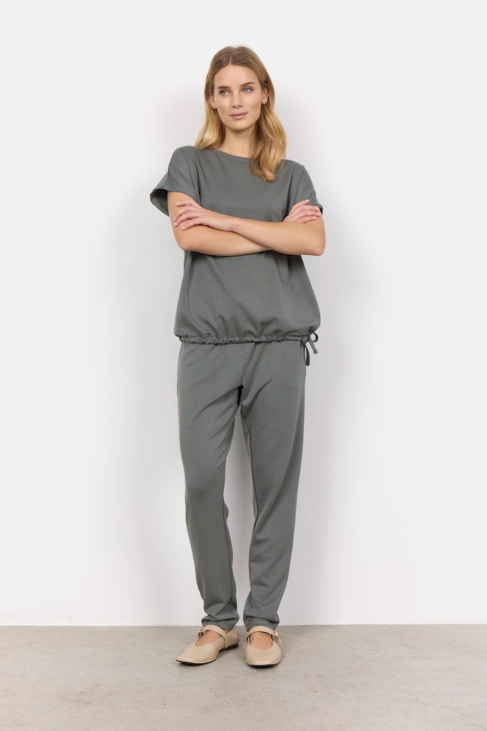 Banu Shirt mit Detail am Saum in Khaki
