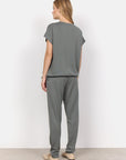 Banu Shirt mit Detail am Saum in Khaki