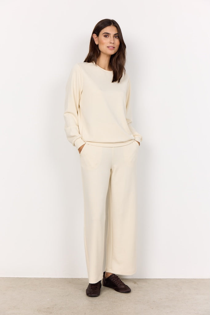 Basic Banu-Sweater in Creme
