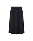 Banu Midirock in Schwarz