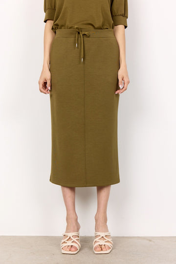Banu Rock in Olive