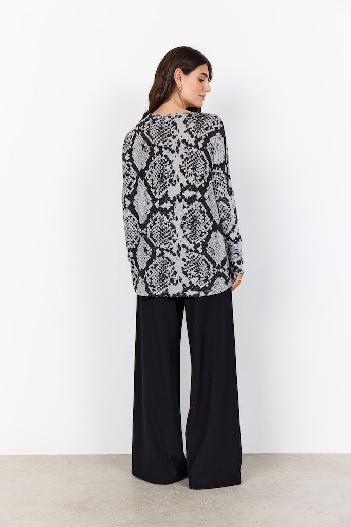 Pullover mit Schlagenmuster in grau