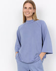 Banu Shirt mit hohem Ausschnitt in Schwarz
