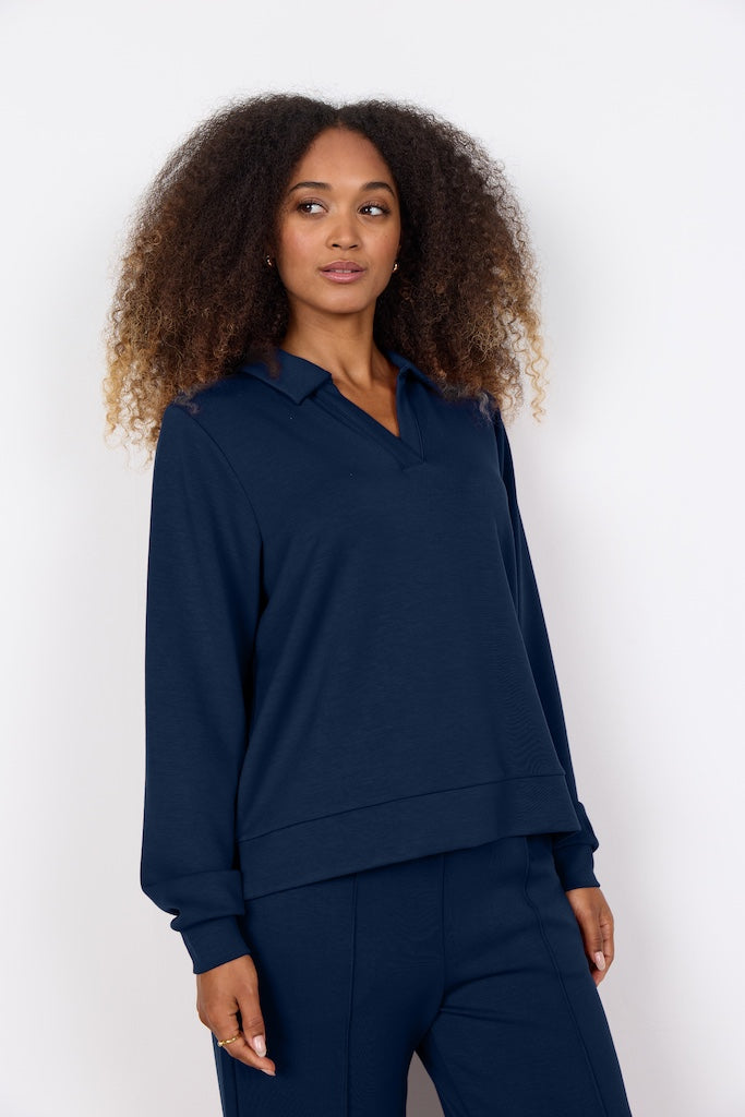 Banu Pullover mit Kragen in Navy
