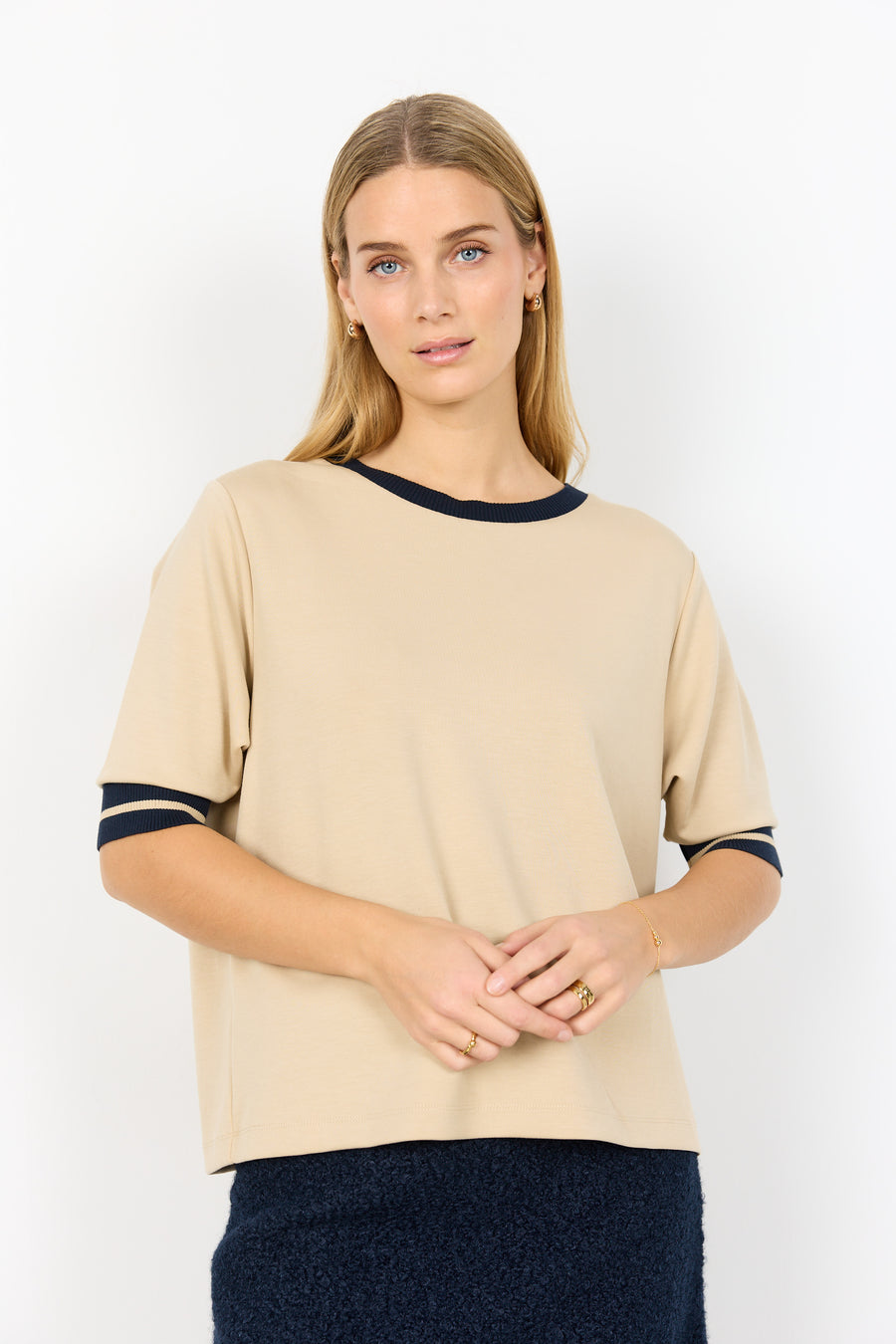 Bluse mit Rippenbündchen in Creme
