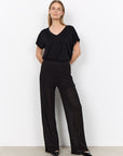 Transparente Hose in Schwarz