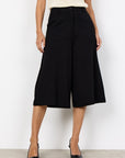 Weite 3/4 Hose in Schwarz