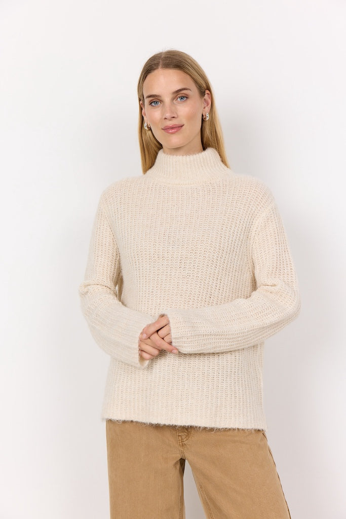 Strickpullover mit Stehkragen in Creme