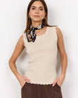 Ripp-Stricktop mit Wellenkanten in Beige