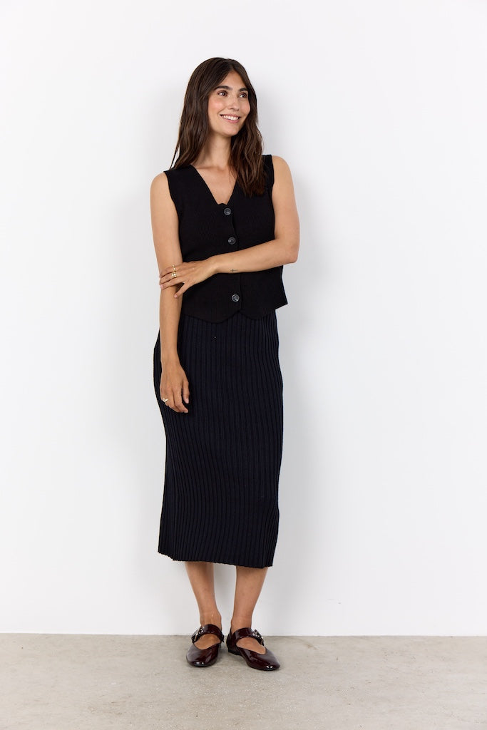 Strick-Rock in Schwarz