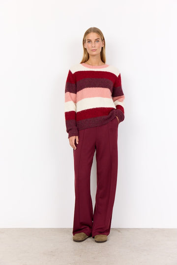 Kuschelpullover mit breiten Streifen