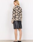 Pullover mit Muster und höherem Kragen