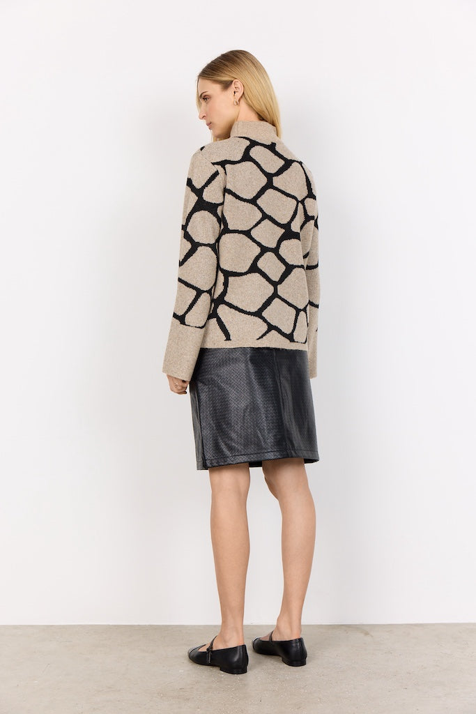 Pullover mit Muster und höherem Kragen