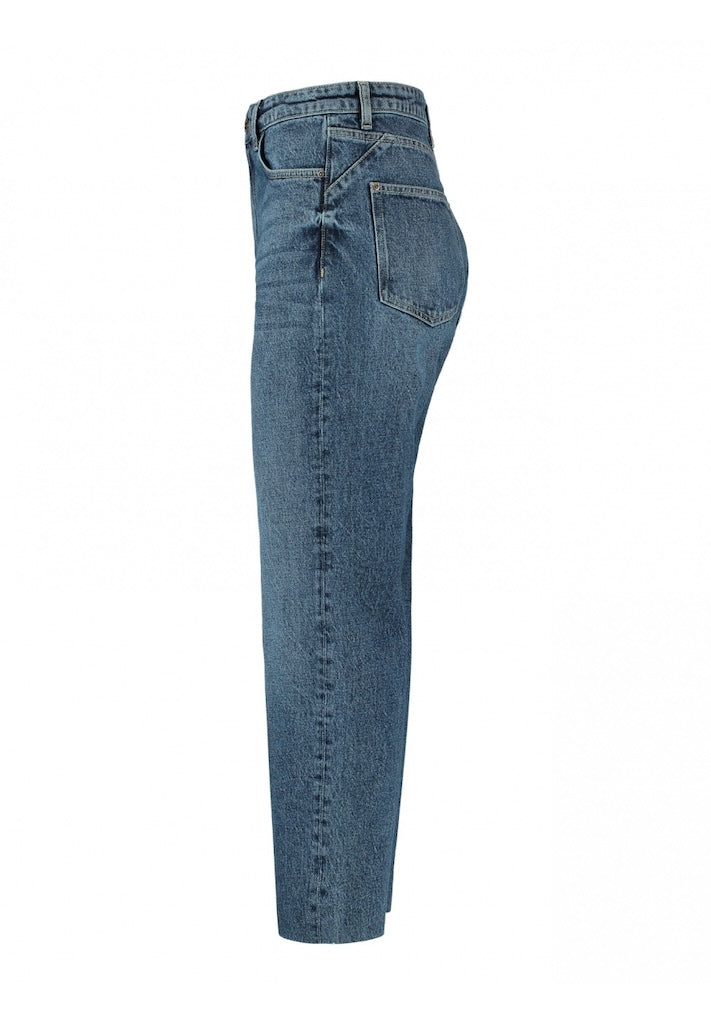 Straight Leg Jeans