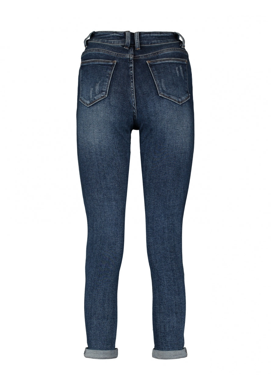 Blaue Jeans leicht destroyed