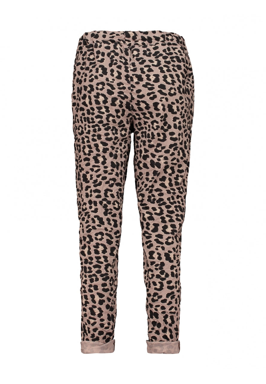 Joggpants mit Glitzerbändel in Leooptik