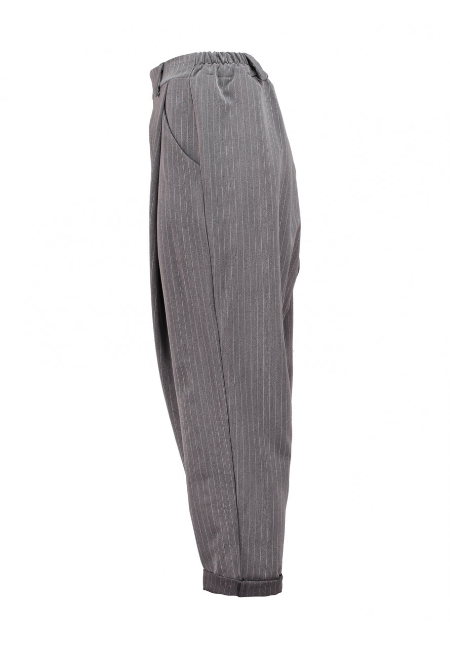 Anzugshose 'Baggy Style' mit Nadelstreifen in Grau
