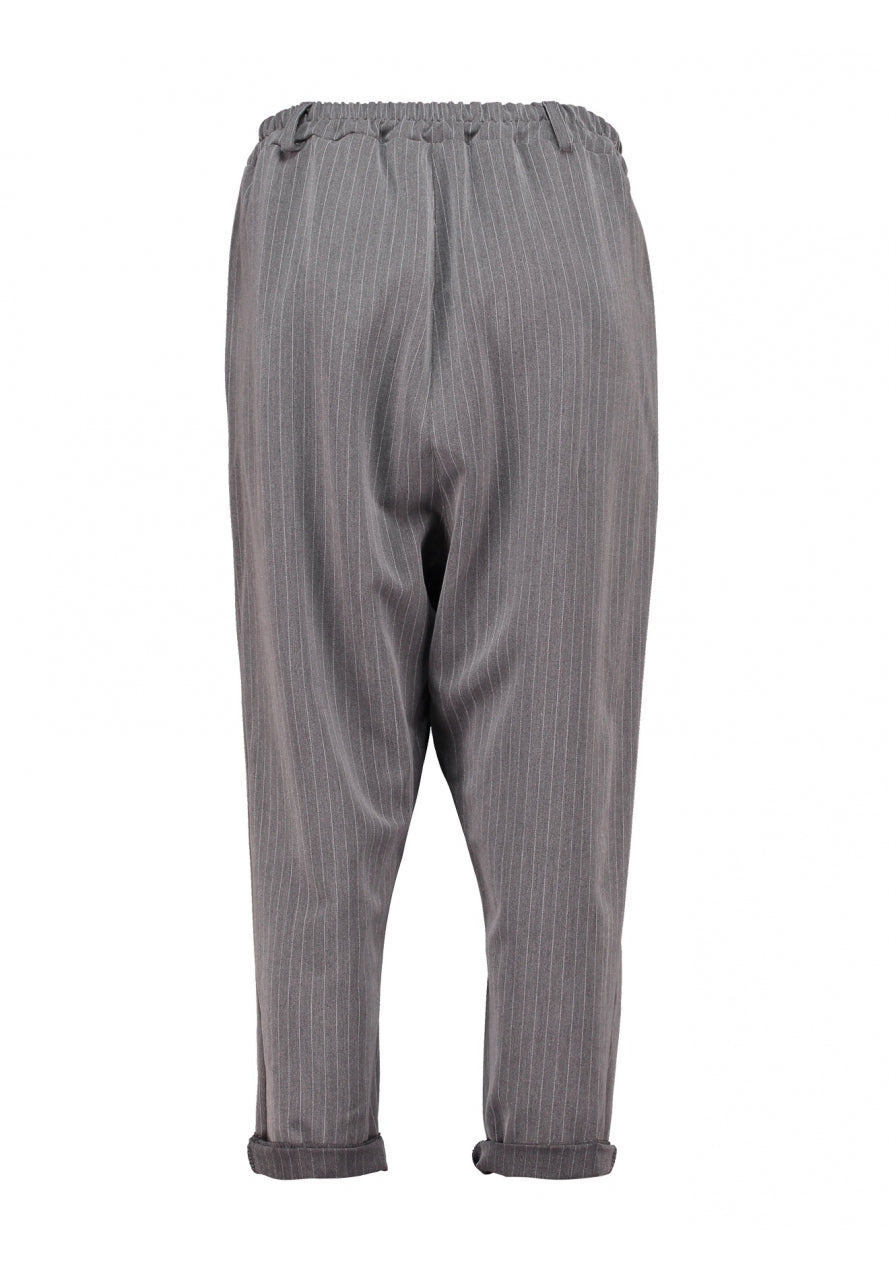 Anzugshose 'Baggy Style' mit Nadelstreifen in Grau