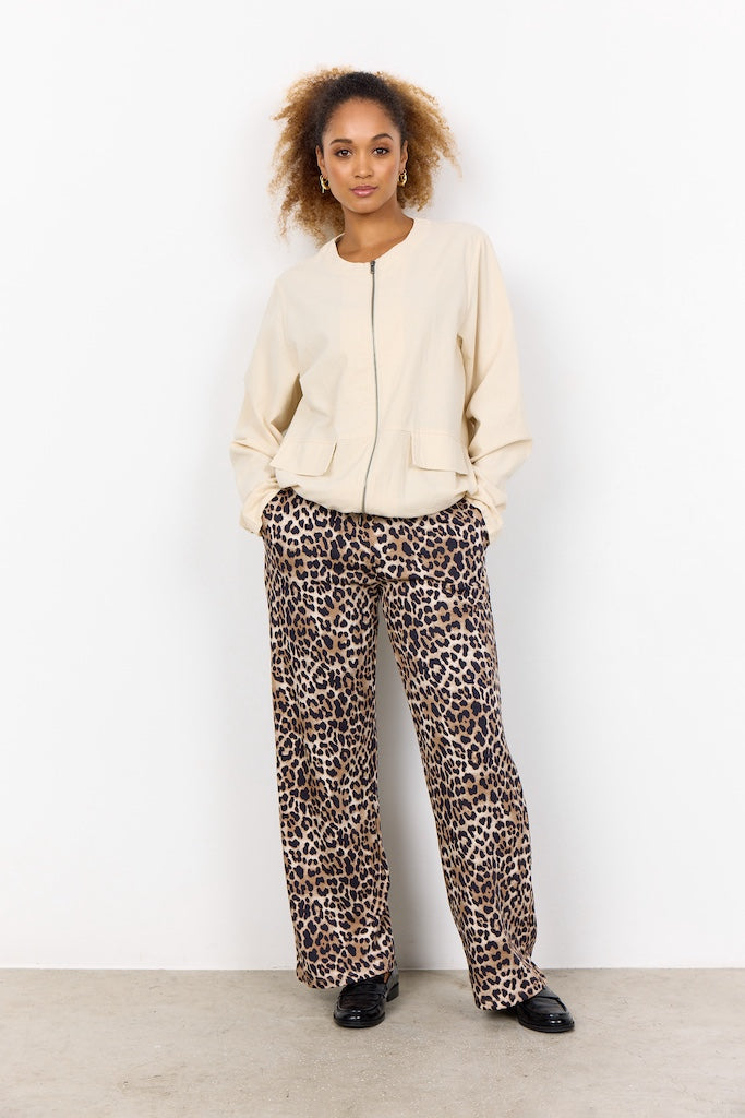Leichte Jacke mit Pattentaschen