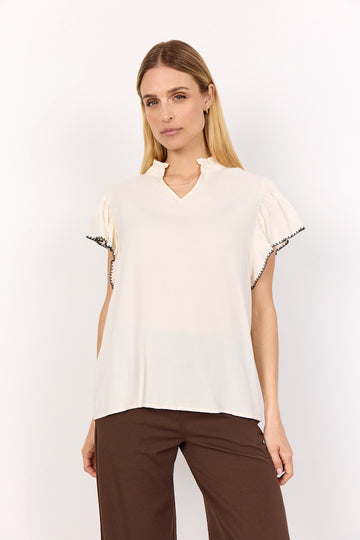Bluse mit Rüschen-Details in Creme