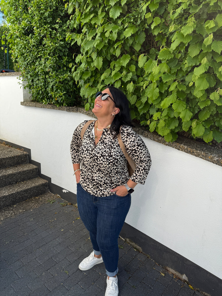 Bluse mit V-Ausschnitt & 3/4 Ärmeln
