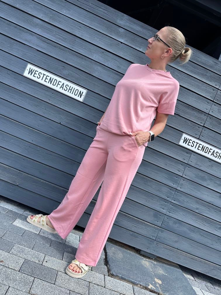 Banu Hose lang in rosa