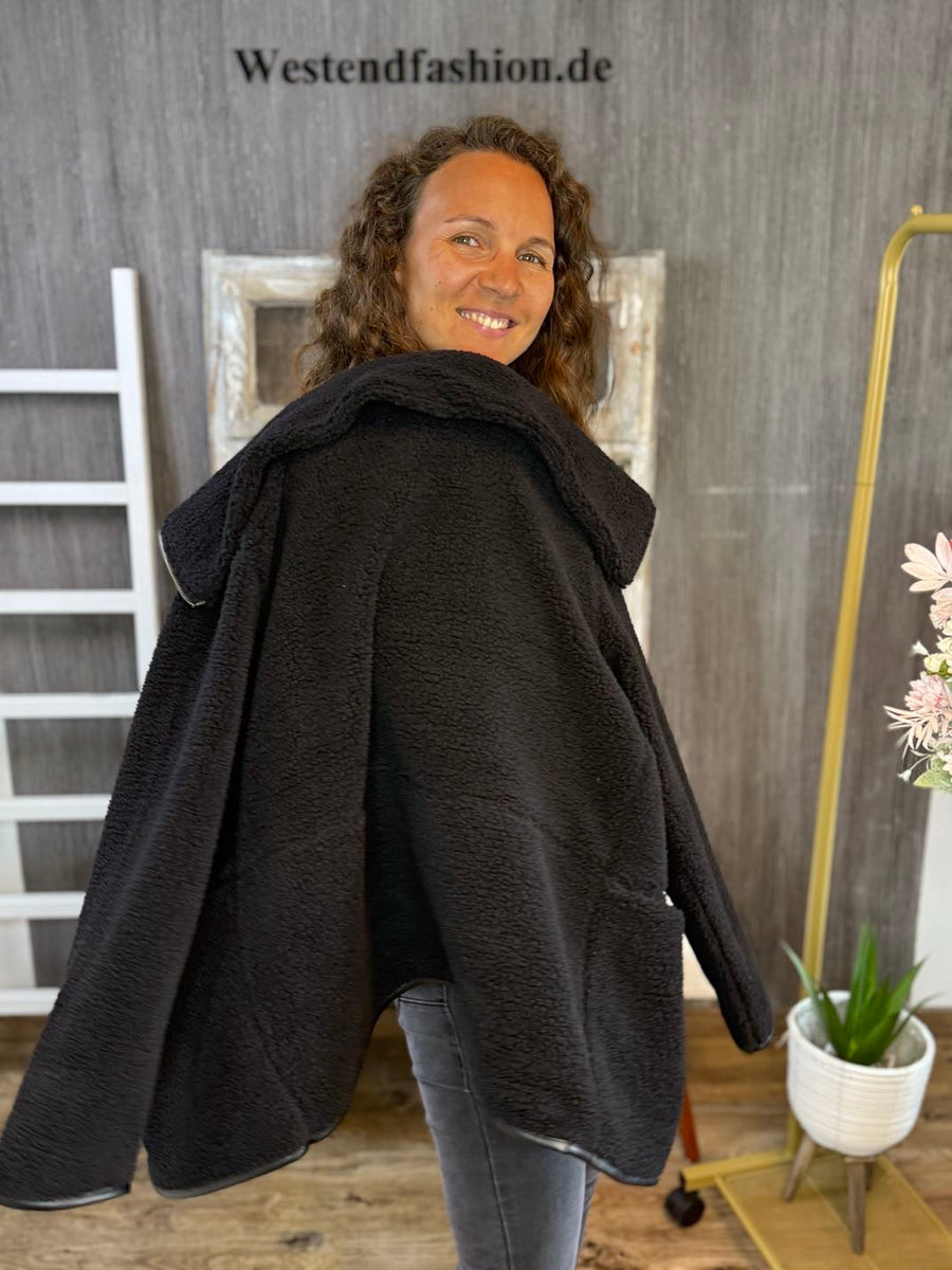 Teddyjacke mit Kragen in schwarz