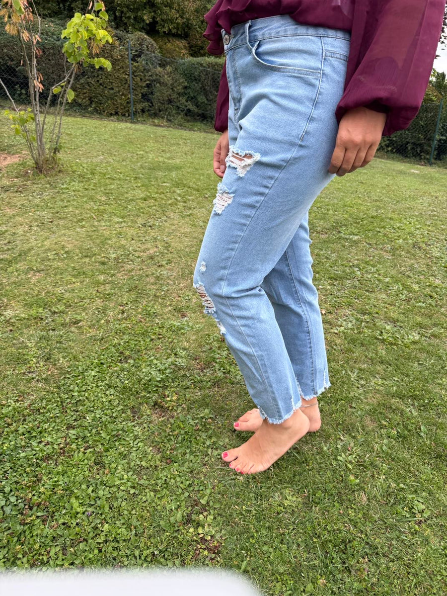 Jeans destroyed